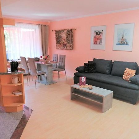 סאסבאכוואלדן Top Ferienwohnung Mit Tiefgaragenstellplatz, Auch Fuer Laengere Aufenthalte מראה חיצוני תמונה